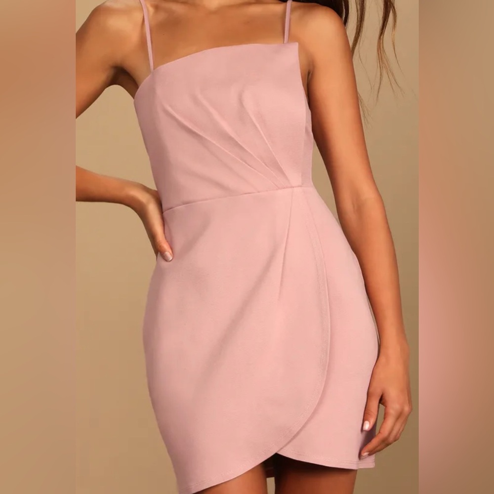 💕NWT Mauve Pink Sleeveless Pleated Bodycon Dress - Size M